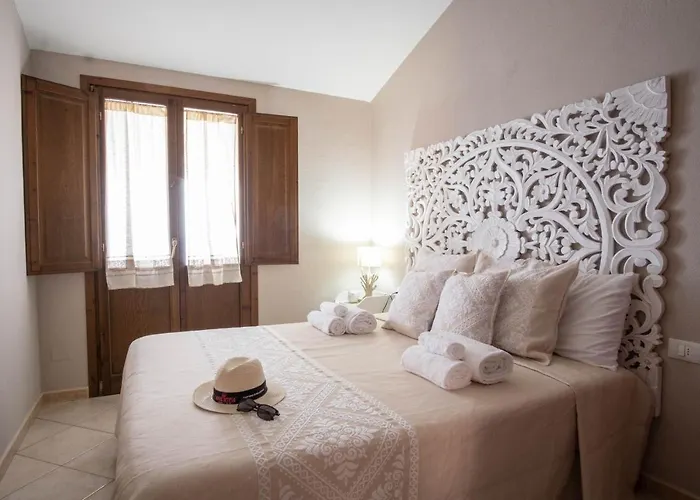 度假居 Porto Corallo Frontemare