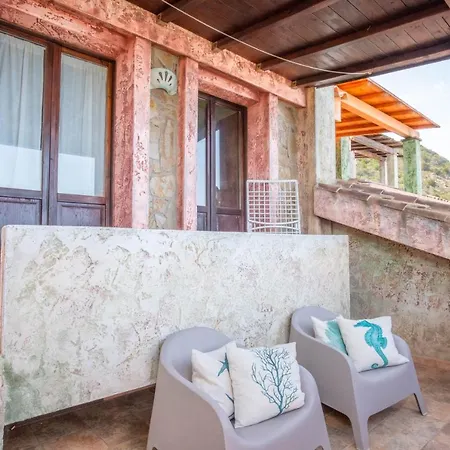 Porto Corallo Frontemare